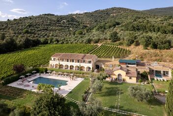 Exclusive Wine Estate Exclusive Wine Estate