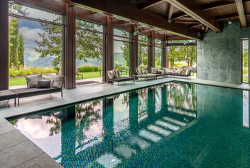 Contemporary Luxury Spa Experience Contemporary Luxury Spa Experience